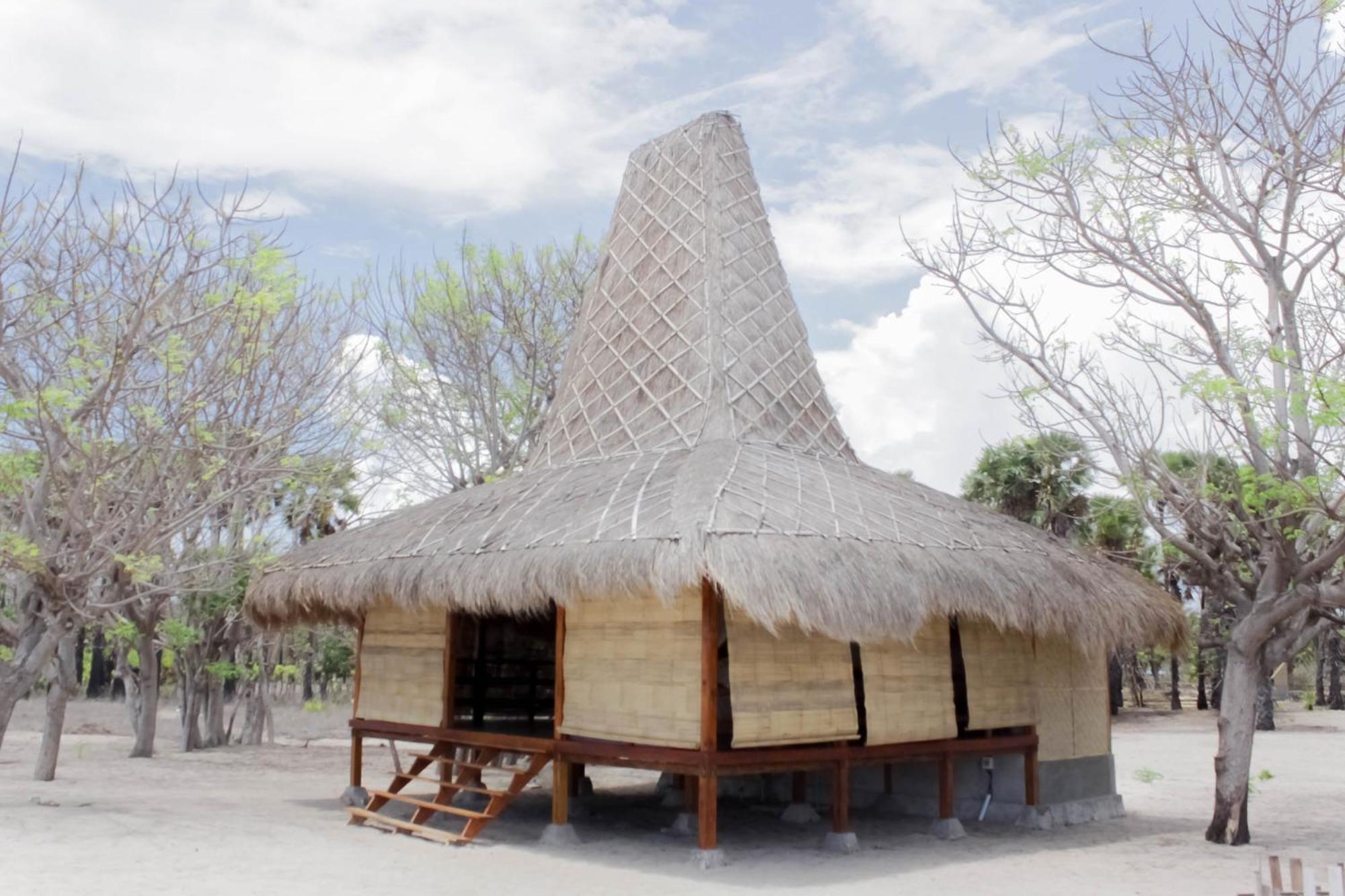Costa Beach Resort & Club Waingapu Habitación foto